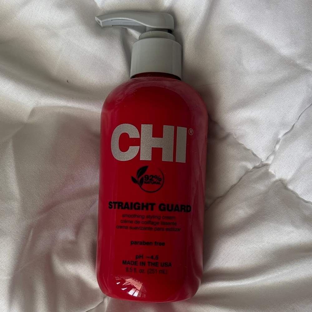 Straight Guard Smoothing Styling Cream